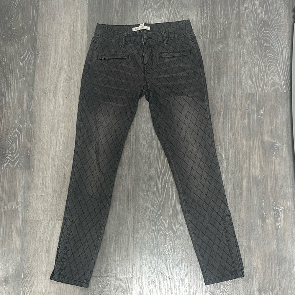 BCBGeneration Quilted Black Pants Womens Size 25
